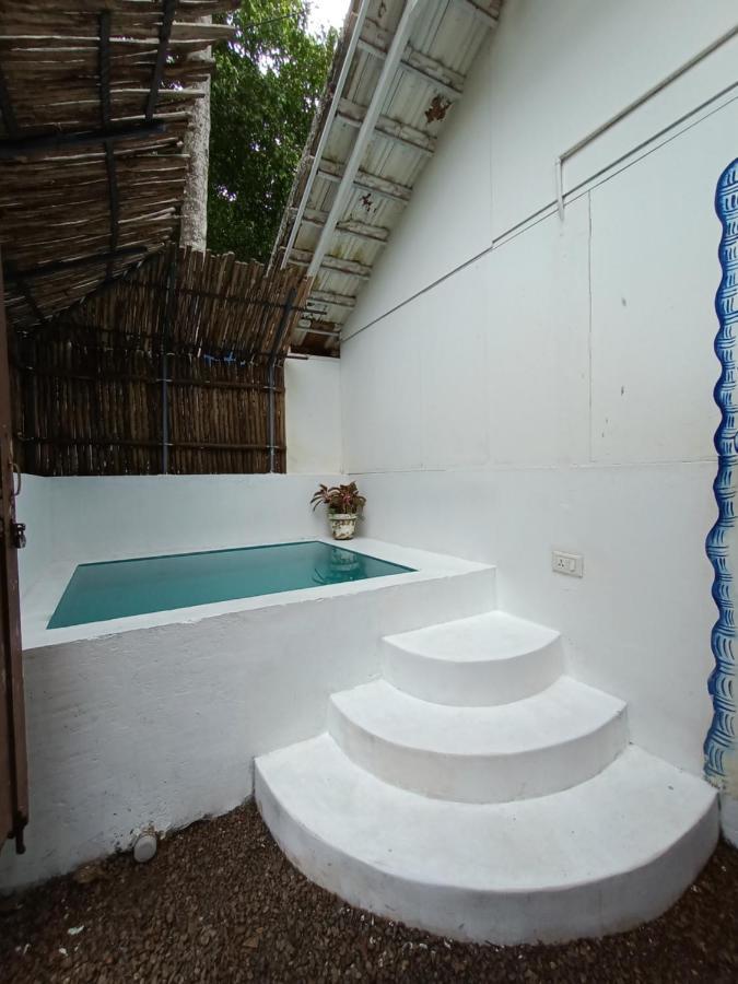 ורקלה Hostel Calaila מראה חיצוני תמונה