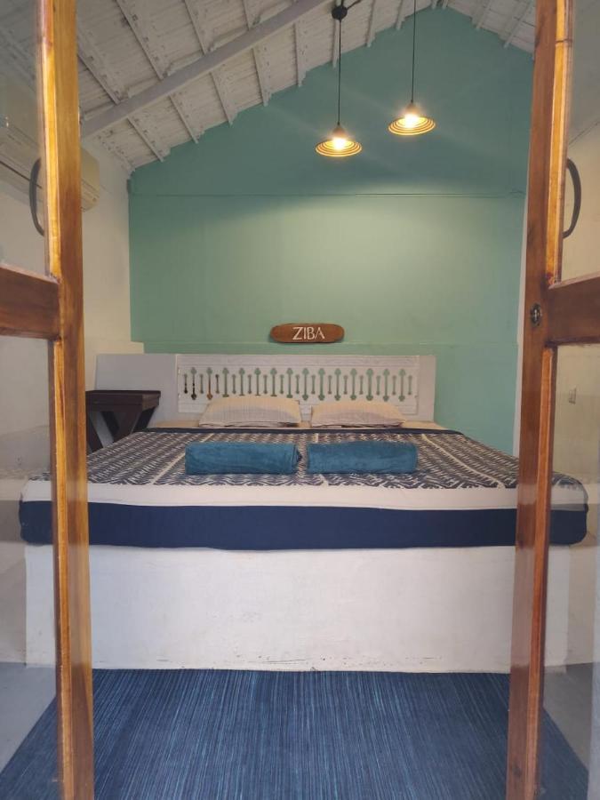 ורקלה Hostel Calaila מראה חיצוני תמונה