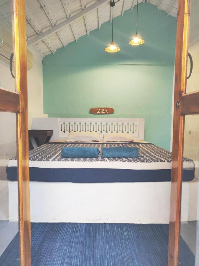ורקלה Hostel Calaila מראה חיצוני תמונה