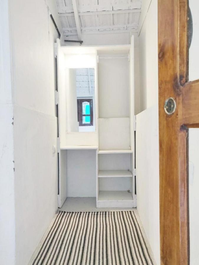 ורקלה Hostel Calaila מראה חיצוני תמונה