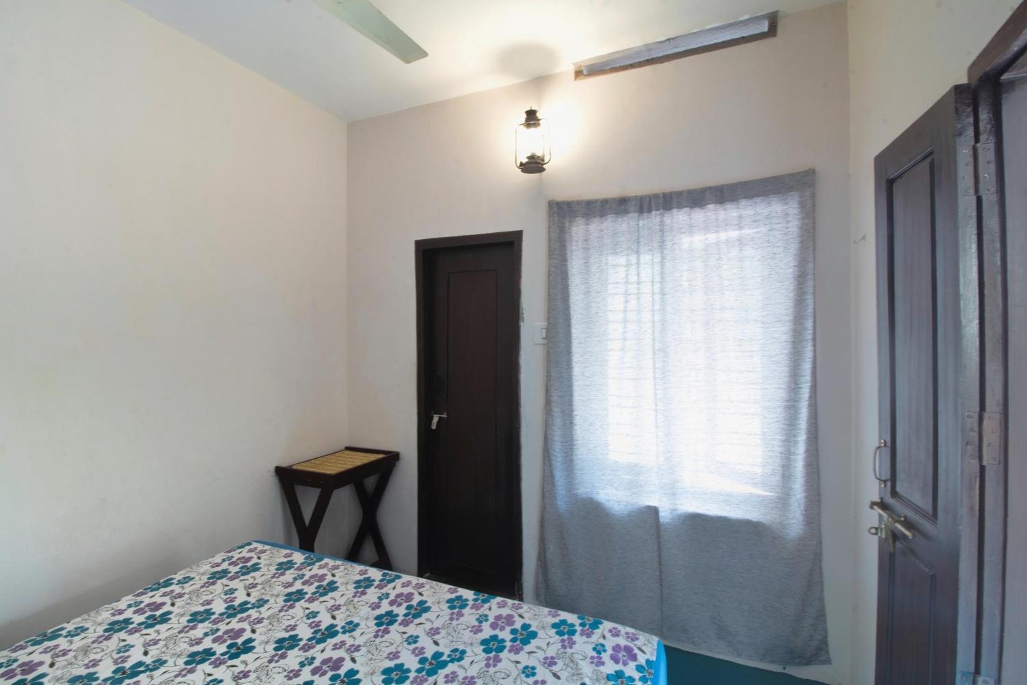 ורקלה Hostel Calaila מראה חיצוני תמונה